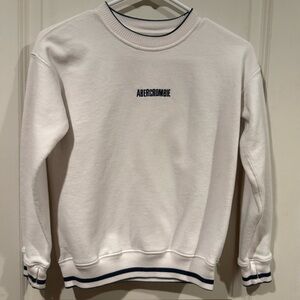 Boys Abercrombie Cream Logo Crew Sweatshirt sz 9/10